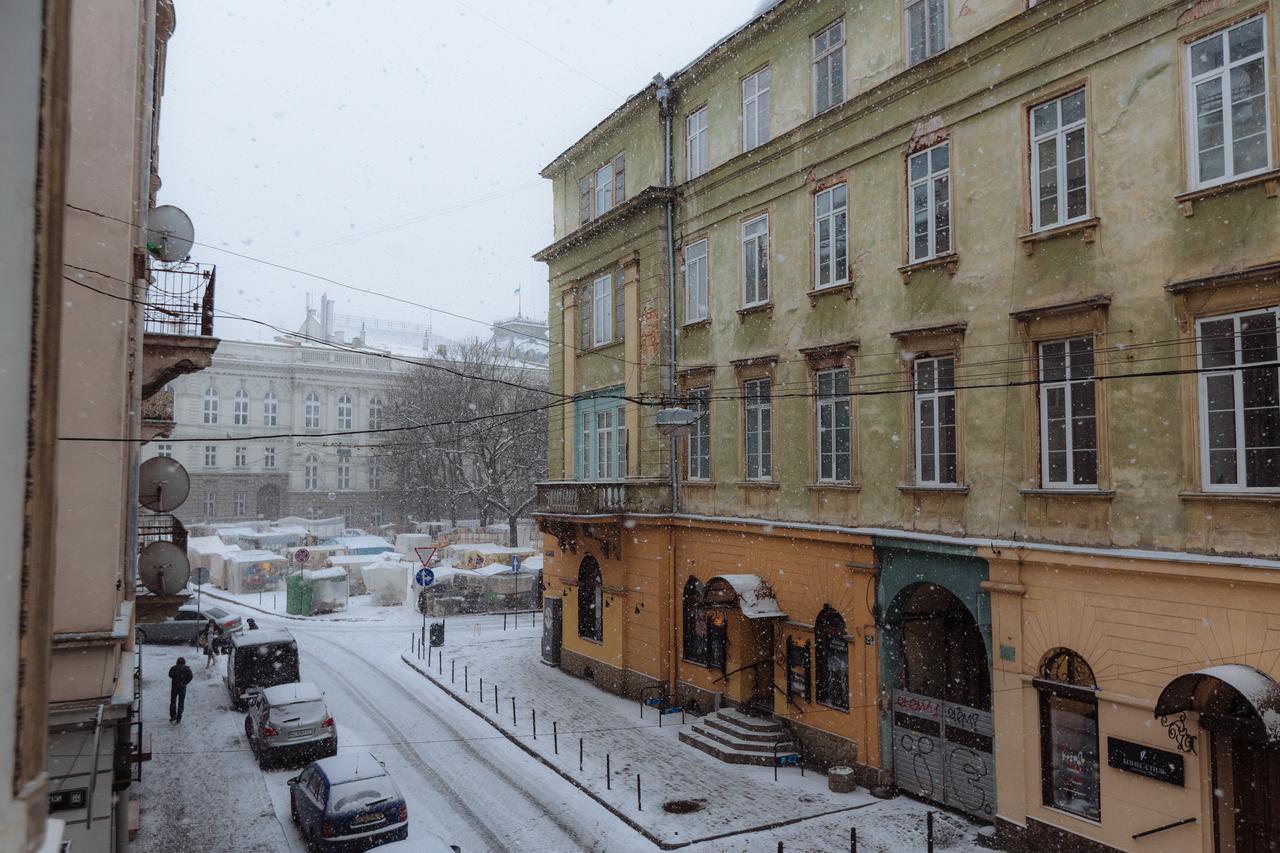 Apartments On Teatralna 26 Lviv Kültér fotó