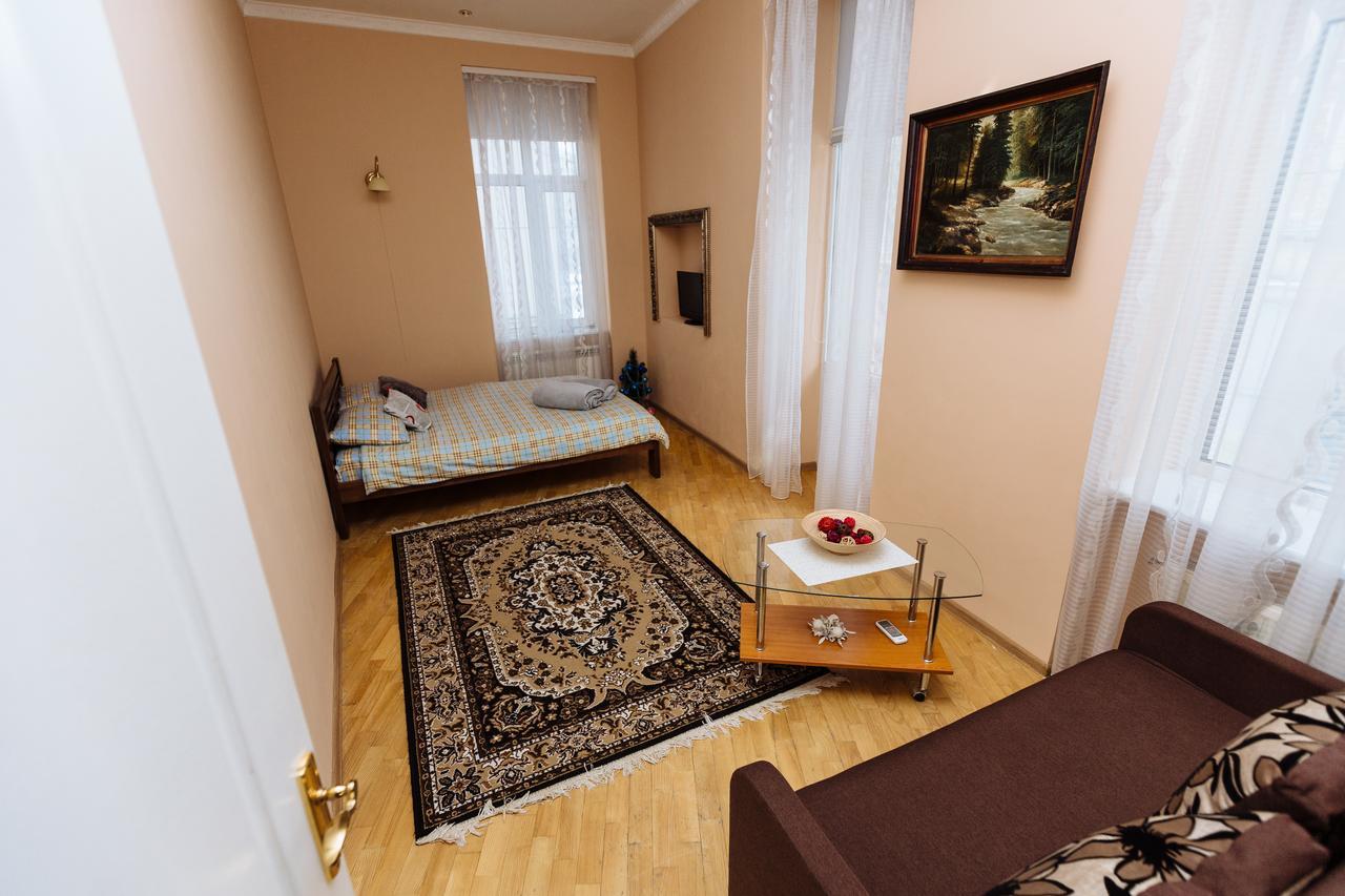 Apartments On Teatralna 26 Lviv Kültér fotó